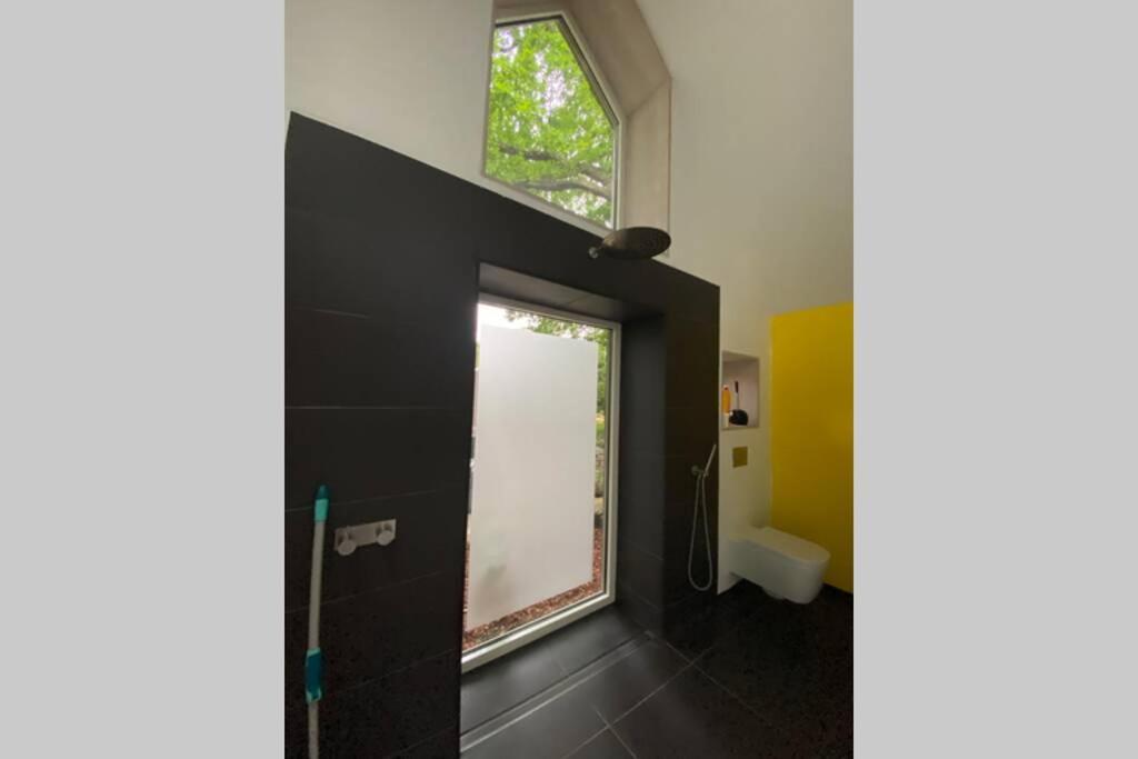 Oak Cottage Near Ronne & Beach Εξωτερικό φωτογραφία